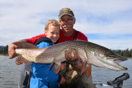 Alex and his huge Pike of 112 cm